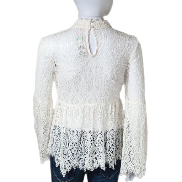 Ivory Lace Bell Sleeve Top NWT - Picture 2 of 14